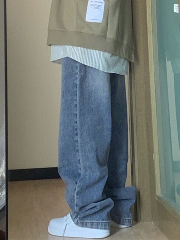 Boyfriend-Jeans mit Taschendesign in blauer Waschung-5