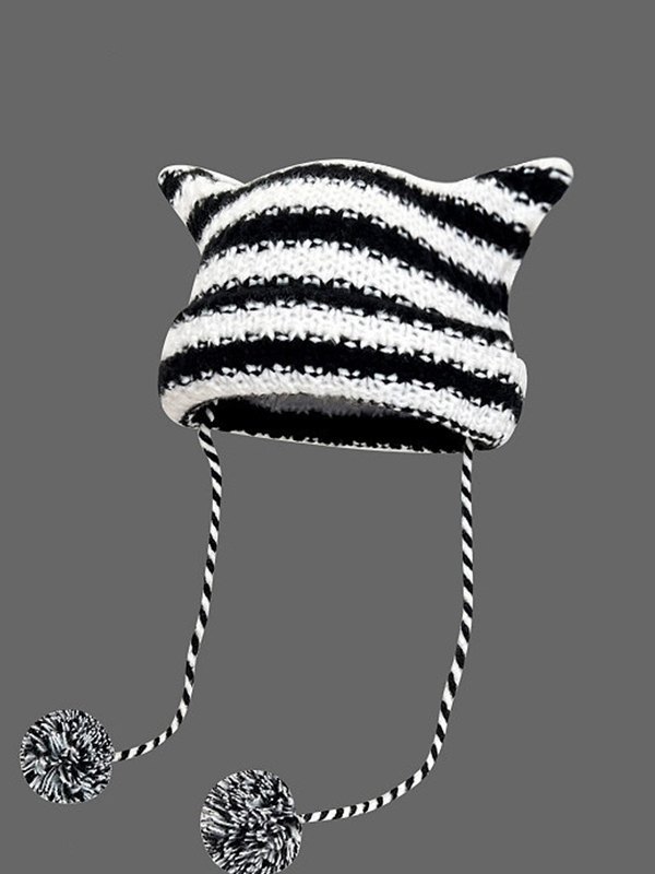 Gestreifte Strickmütze mit Horndetail-1